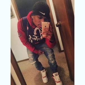 Meet your Posher, Elijah